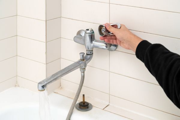 Cost of Shower Handle Repair in Little Elm