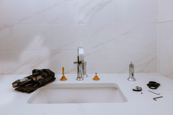 Porcelain Sink Installation in Little Elm