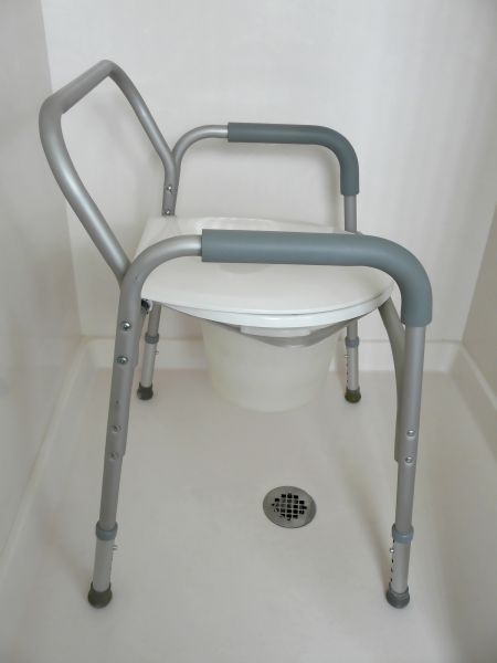 Commode Installation in Little Elm
